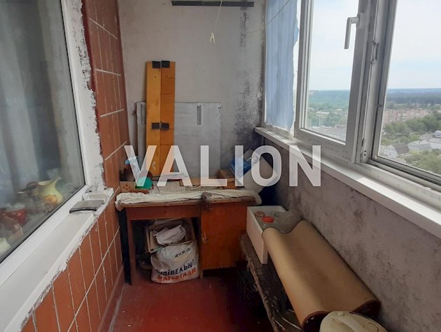 Продажа 2-х комнатной квартиры по ул. Заболотного 102.