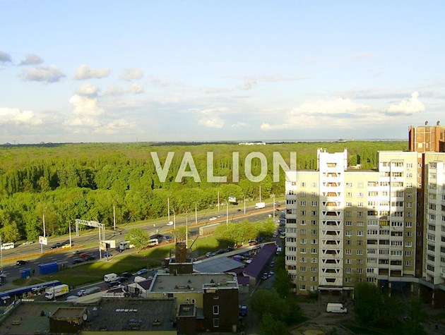 Продажа 2-х комнатной квартиры по ул. Заболотного 102.