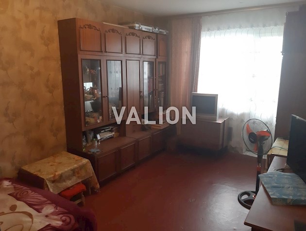 Продажа 2-х комнатной квартиры по ул. Заболотного 102.