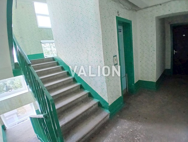 Без %.Продам 2 ком.квартиру 46 м2 с Газом, проспект Лесной, 43, Лесной масив.