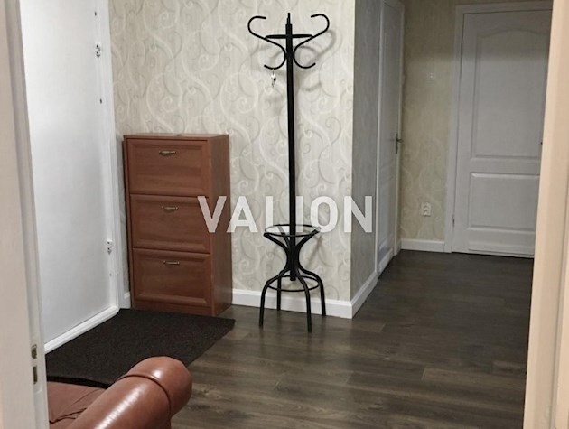 Продажа 2-к квартиры ул. Драгомирова 2