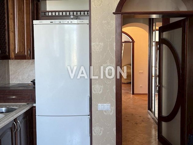 Продаж 3-к квартири 100 м2, Центр. вул. Рейтарська, 20/24