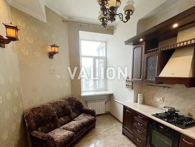 Продаж 3-к квартири 100 м2, Центр. вул. Рейтарська, 20/24