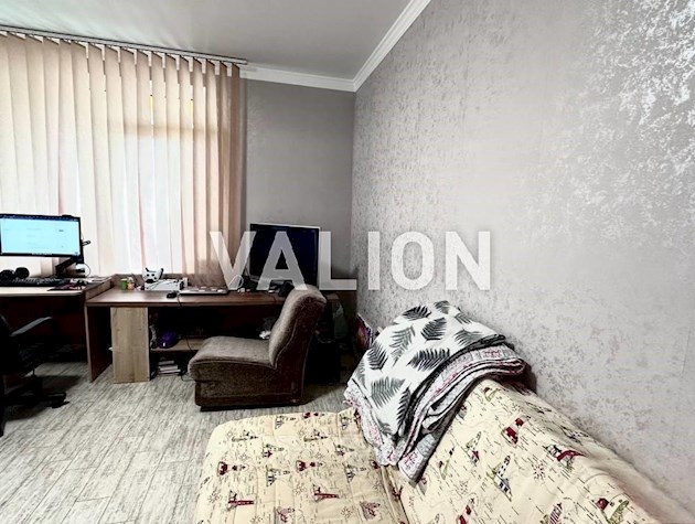 Продаж 1 кімнатної квартири з ремонтом у ЖК Наш дім