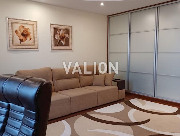 Продам 2-х комнатную квартиру ул. Шертицкого,10 ст. м. Левобережная. Днепровский район