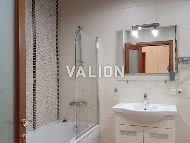 Продам 2-х комнатную квартиру ул. Шертицкого,10 ст. м. Левобережная. Днепровский район