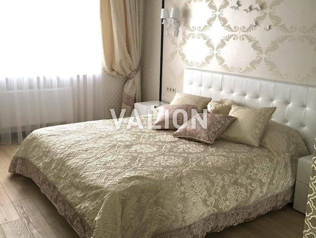 Продажа 2-х комнатной квартиры Троещина, ул. Градинская 9