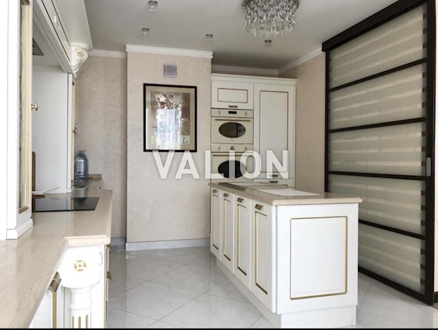 Продажа 2-х комнатной квартиры Троещина, ул. Градинская 9