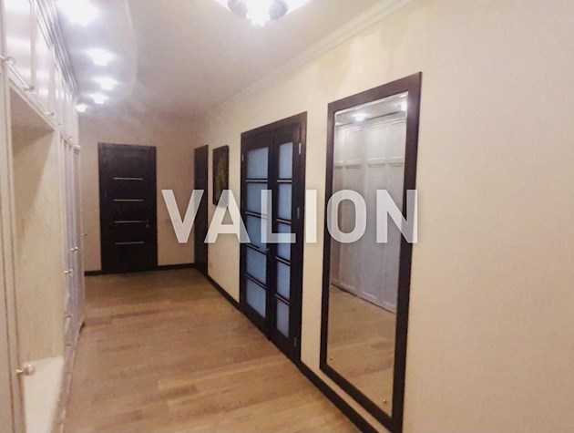 Продажа 2-х комнатной квартиры Троещина, ул. Градинская 9