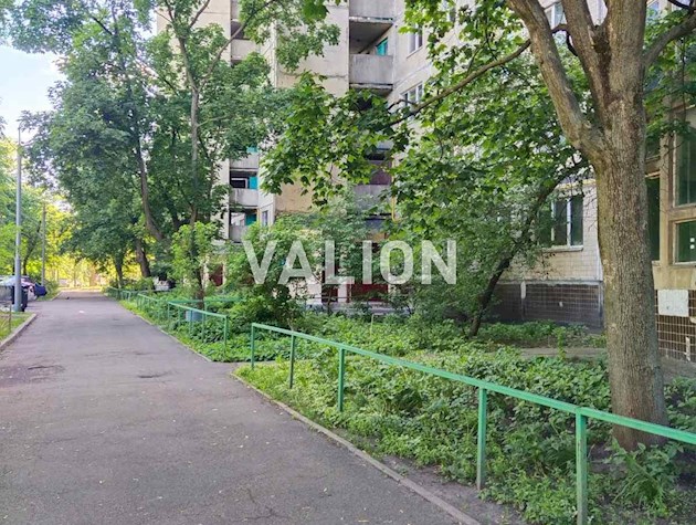 м. Лесная, ул. Волкова 8