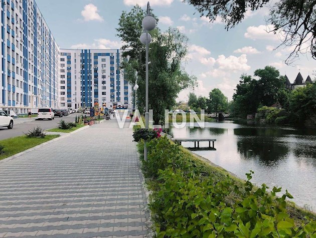 Продаж 1-к квартири бул. Миколи Міхновського 2