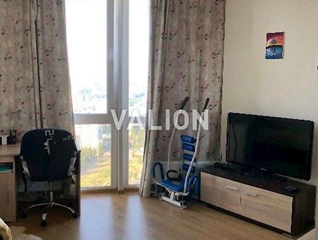 Продаж 3-кімнатної квартири вул. Соборності, 30, Дніпровський район.