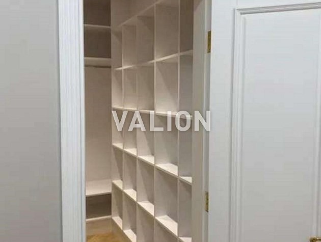 Продажа трехкомнатной квартиры по ул.Тургеневская, 46/11, Шевченковский район.