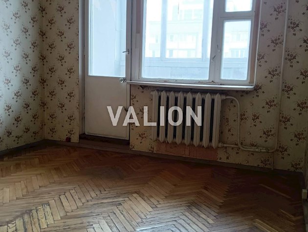 Продам 3-х комнатную квартиру просп. Правды, 37б.