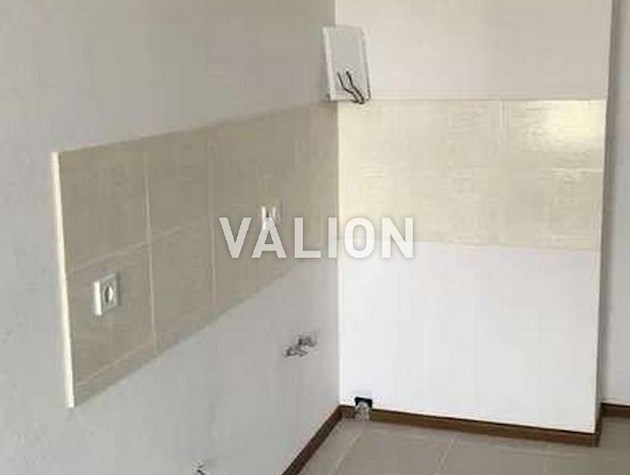 Продажа 1 комнатной квартиры 48.5 кв.м в ЖК « Академ Квартал», метро « Академмістечко».
