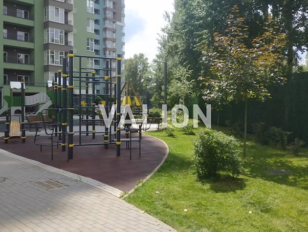 Продажа 1 комнатной квартиры 48.5 кв.м в ЖК « Академ Квартал», метро « Академмістечко».