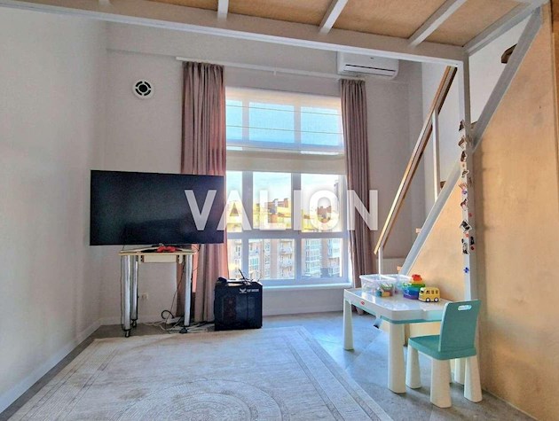 Продаж 3к квартири в два рівні по вул. Метрологічна, 54б