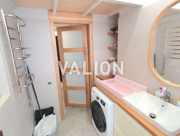 Продаж 3к квартири в два рівні по вул. Метрологічна, 54б