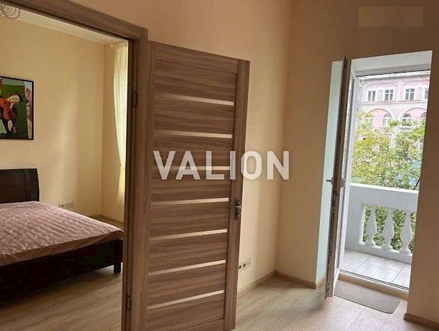 Продам 4к квартиру в Центрі, Дарвіна 7, дизайнерський ремонт