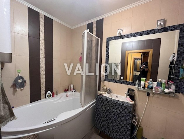 Продам 1-комнатную квартиру по ул.Краковская, 13в, метро Дарница