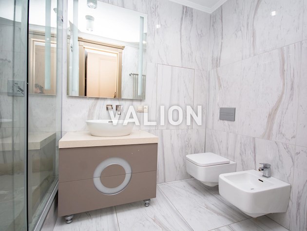 Продам 5к квартиру ЖК Венеция ул.Вильямса,19/14