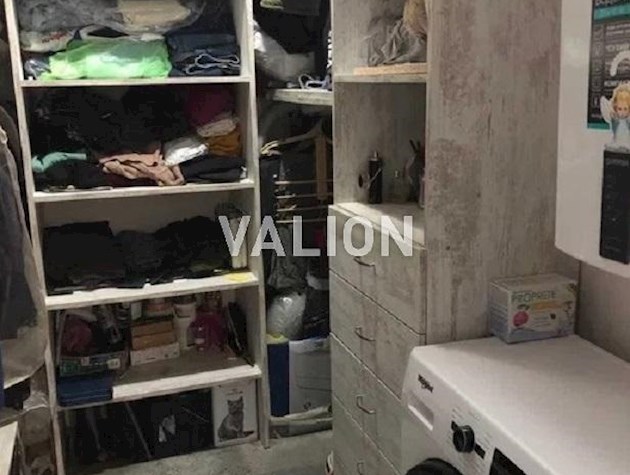 Продаю 2х комнатную, квартиру. ул. Полевая 73, ЖК Караваевы дачи.