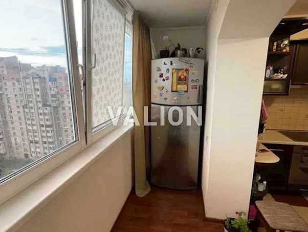 Продаж 3-кімнатна квартира по вул. Алма-Атинська, 39 А, Дарниця