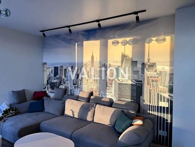 Продаж 2 кімн. в ЖК Каховській, метро Лівобережна.