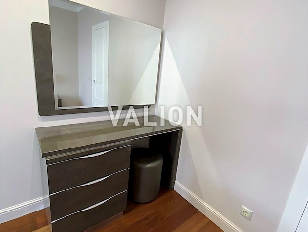 Видовая 2-комнатная квартира 66,5 кв.м. на 12эт./24 в ЖК «Подвысоцкий» и к ней большое паркоместо!