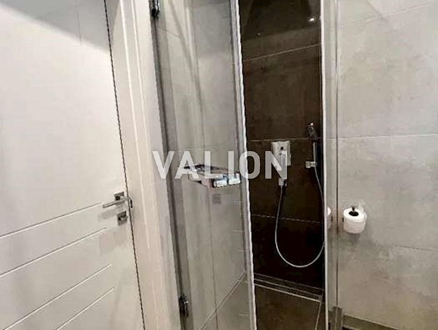 Продам двухкомнатную квартиру в новом ЖК на Троещине