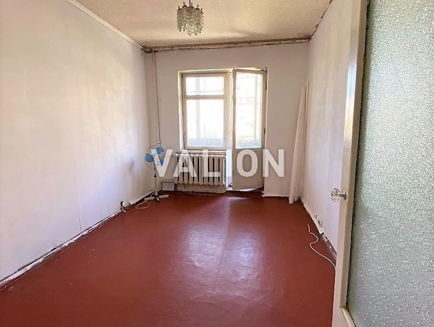 Продажа 2-х комнатной квартиры Чистяковская 7