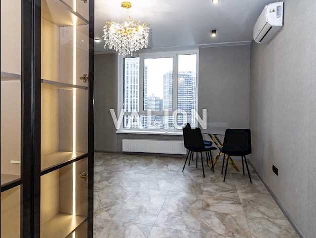 Продаю 2к кв. пр.Європейського Союзу, ЖК Варшавський плюс.