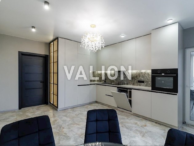 Продаю 2к кв. пр.Європейського Союзу, ЖК Варшавський плюс.