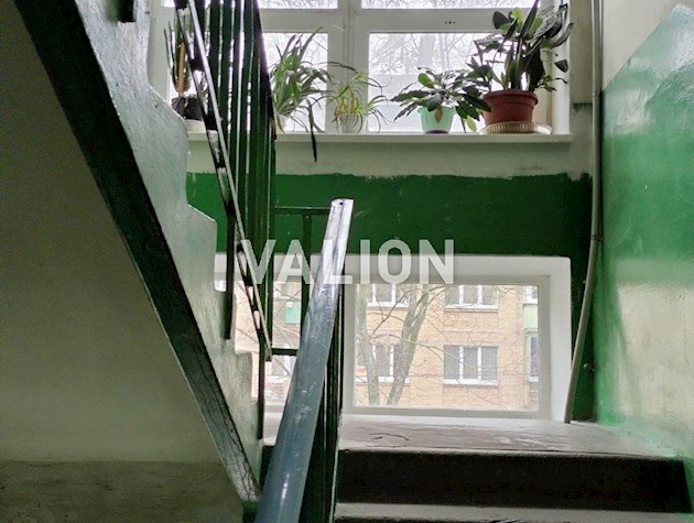 Продам 2к.кв Соломенский р-н, ул.Донецкая. 3, 2/5 кирпичный