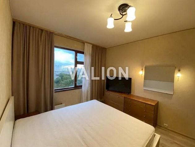 Продам 3х комнатную квартиру, район Виноградарь, пер. Апрельский (Апрельский), 1-В