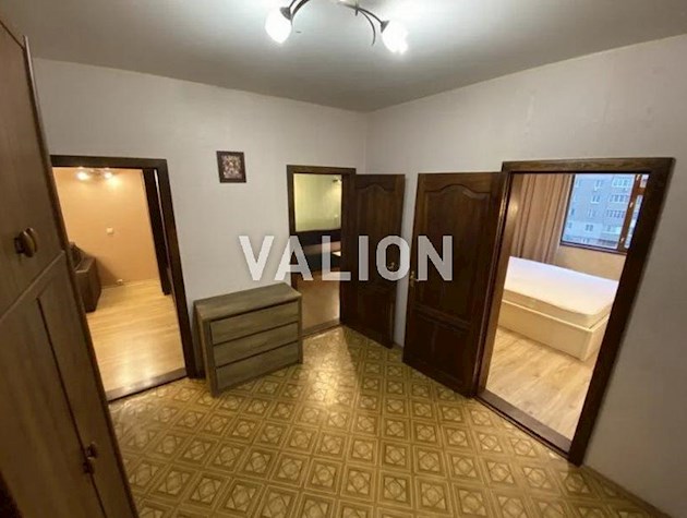 Продам 3х комнатную квартиру, район Виноградарь, пер. Апрельский (Апрельский), 1-В