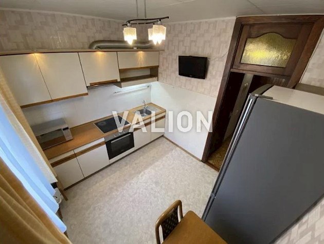 Продам 3х комнатную квартиру, район Виноградарь, пер. Апрельский (Апрельский), 1-В