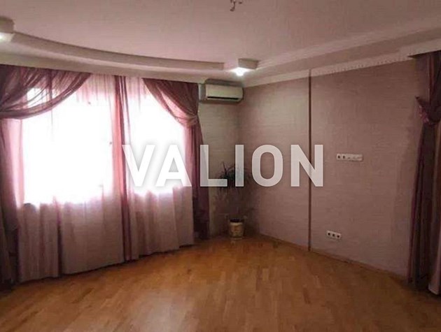 Продаж 2-к квартири просп. Науки 69