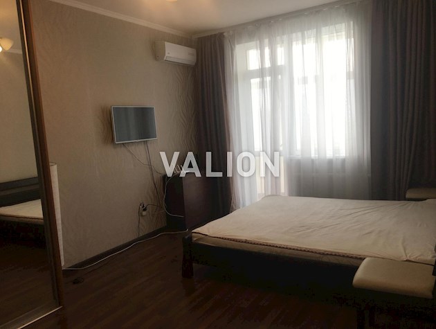 Продажа 1-комнатной квартиры по ул.Драгоманова, 40з