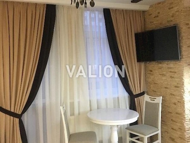 Продаж 2-к квартири вул. Федора Ернста 16а в ЖК Перлина Кадетского гаю