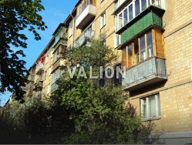 Продается 2 комнатная квартира ул.Донца,21А Соломенский р-н Отрадный