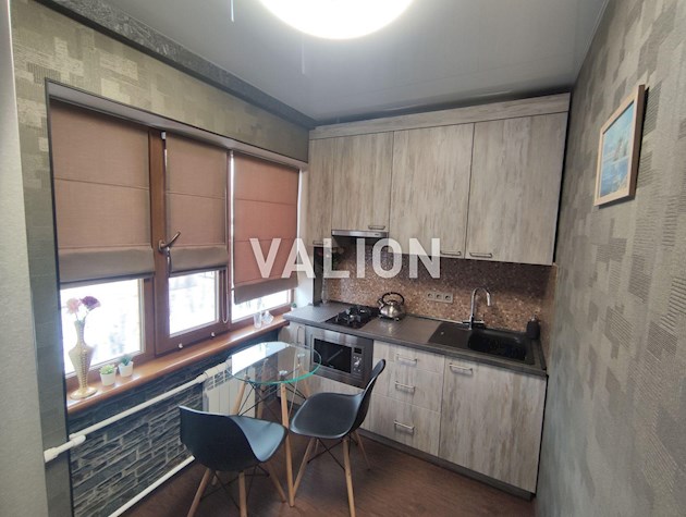 Продается 2 комнатная квартира ул.Донца,21А Соломенский р-н Отрадный