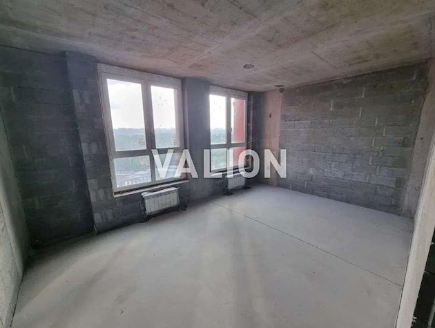 Продаж 3-к квартири вул. Набережно-Рибальська 27