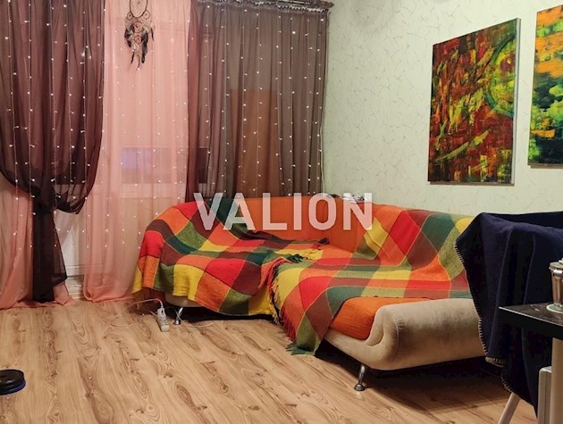 Продается 3 комнатная квартира по ул. Большая Окружная,3, Святошинский район.