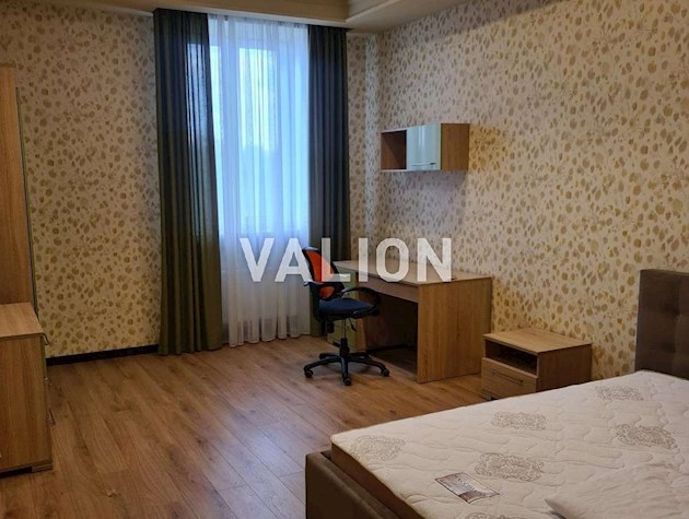 Продаж 2-кімнатної квартири по вул.Садова, 73