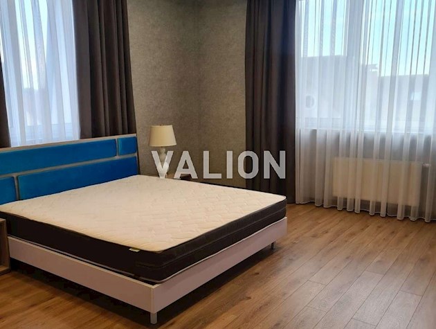 Продаж 2-кімнатної квартири по вул.Садова, 73