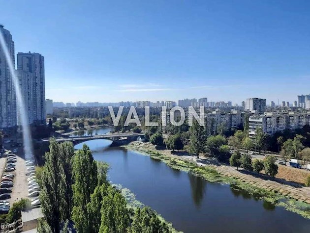 Продаж 1-к квартири вул. Євгена Сверстюка 54