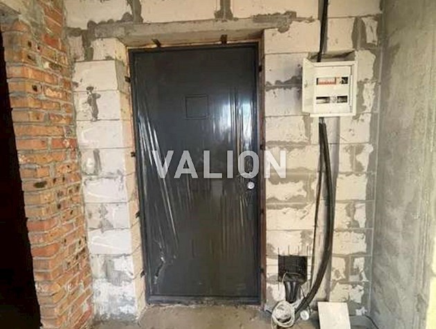 Продажа 3-комнатной квартиры ул. Кадетский Гай, 12 в ЖК Медовый