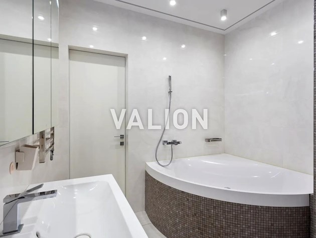 Продаж 2-к квартири, просп. Берестейський 5в