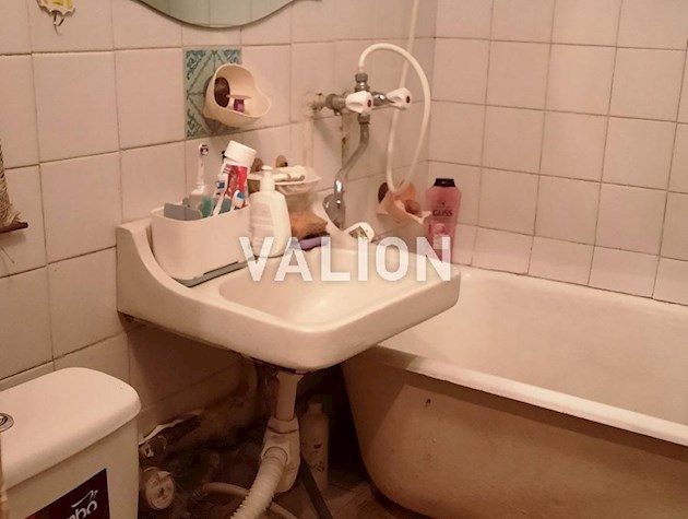 Продаж 2к квартири на вул. Каблукова 9